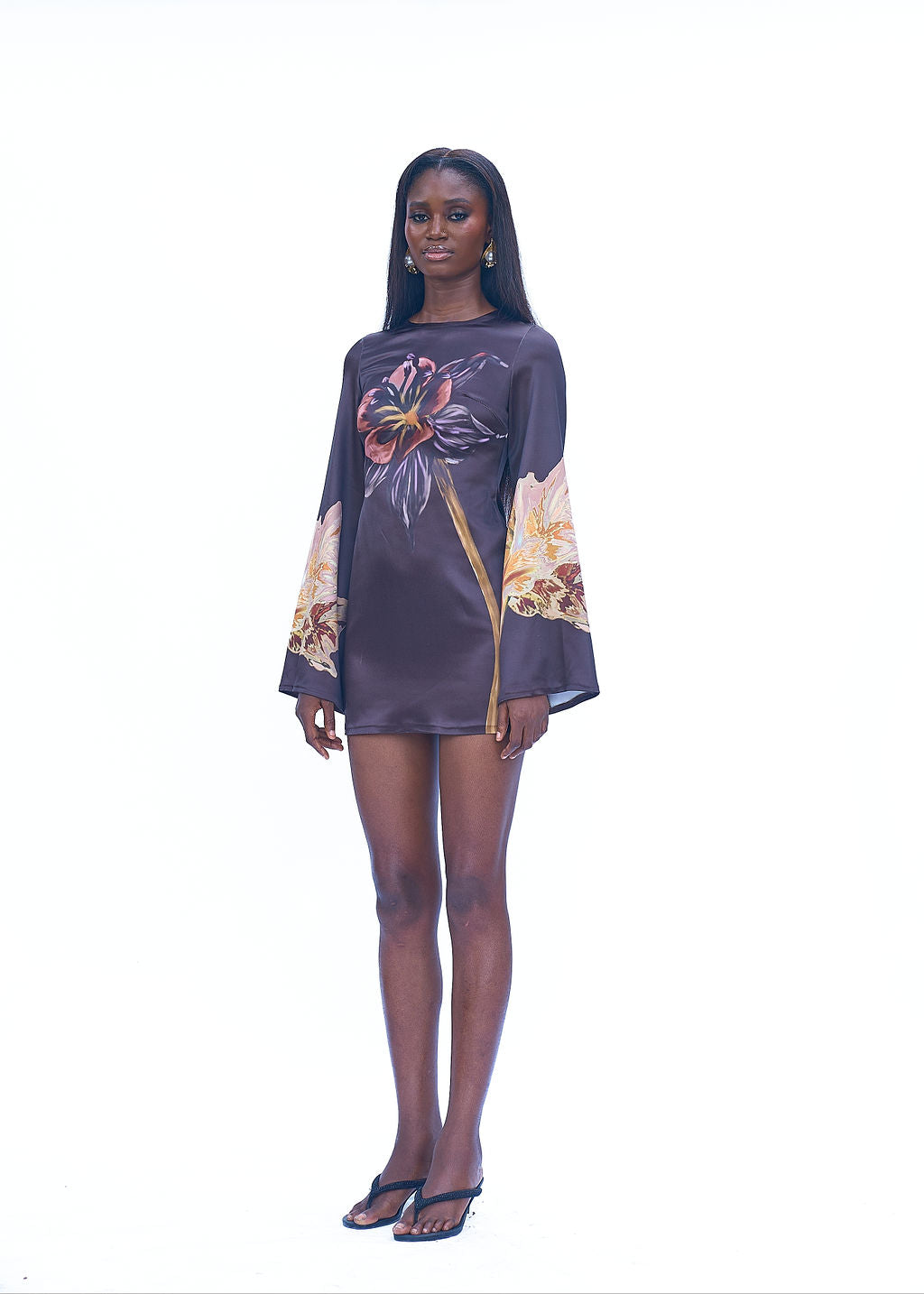 Mini flowy organdy dress with bold sleeves in brown shade