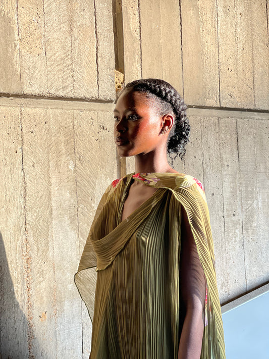 One size pleated chiffon dress in olive cala color